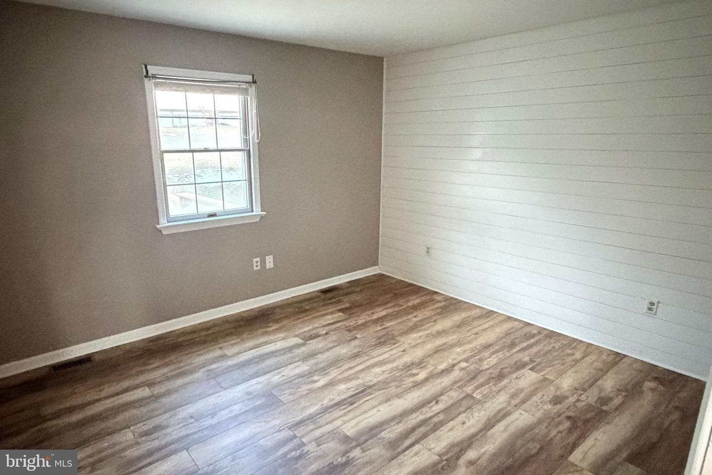 328 Springville Road photo 10