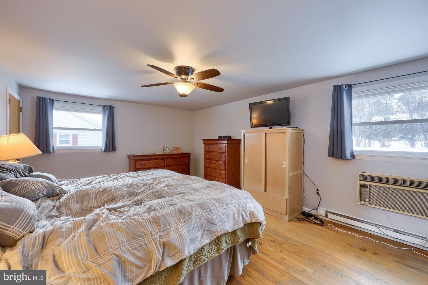 340 Primrose Avenue photo 26