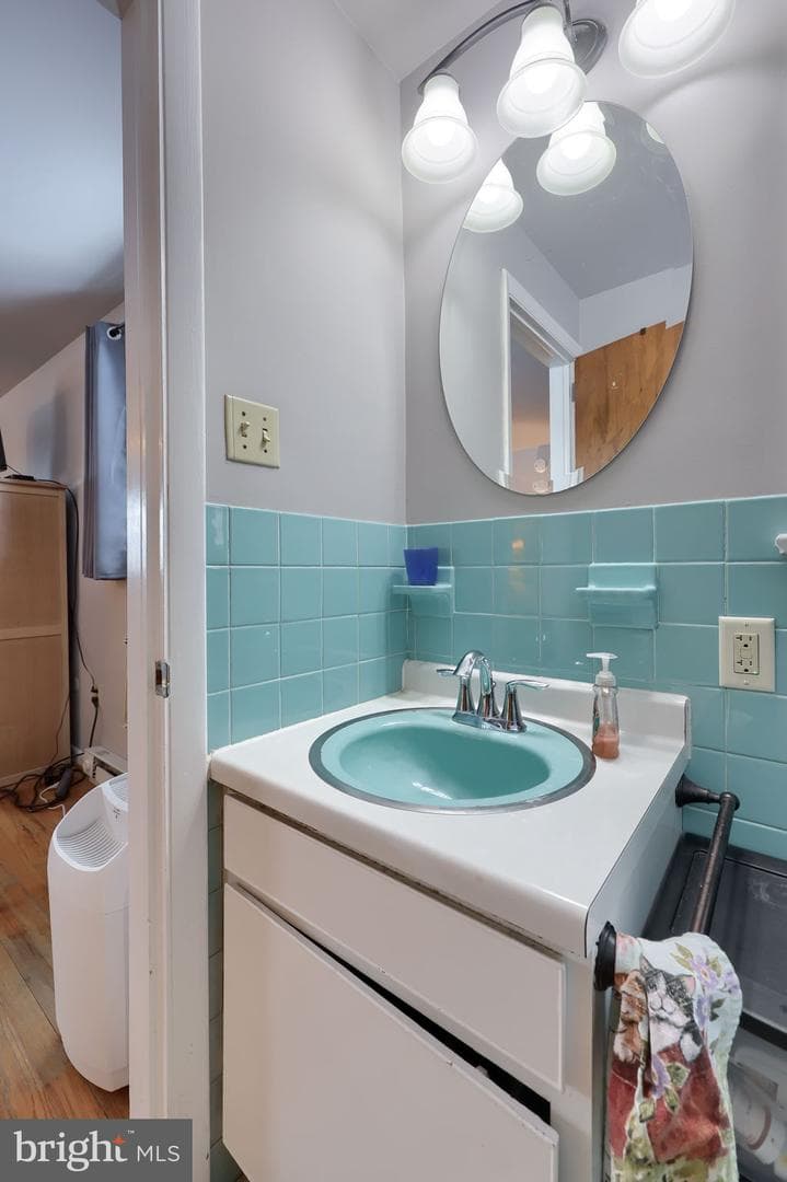 340 Primrose Avenue photo 27