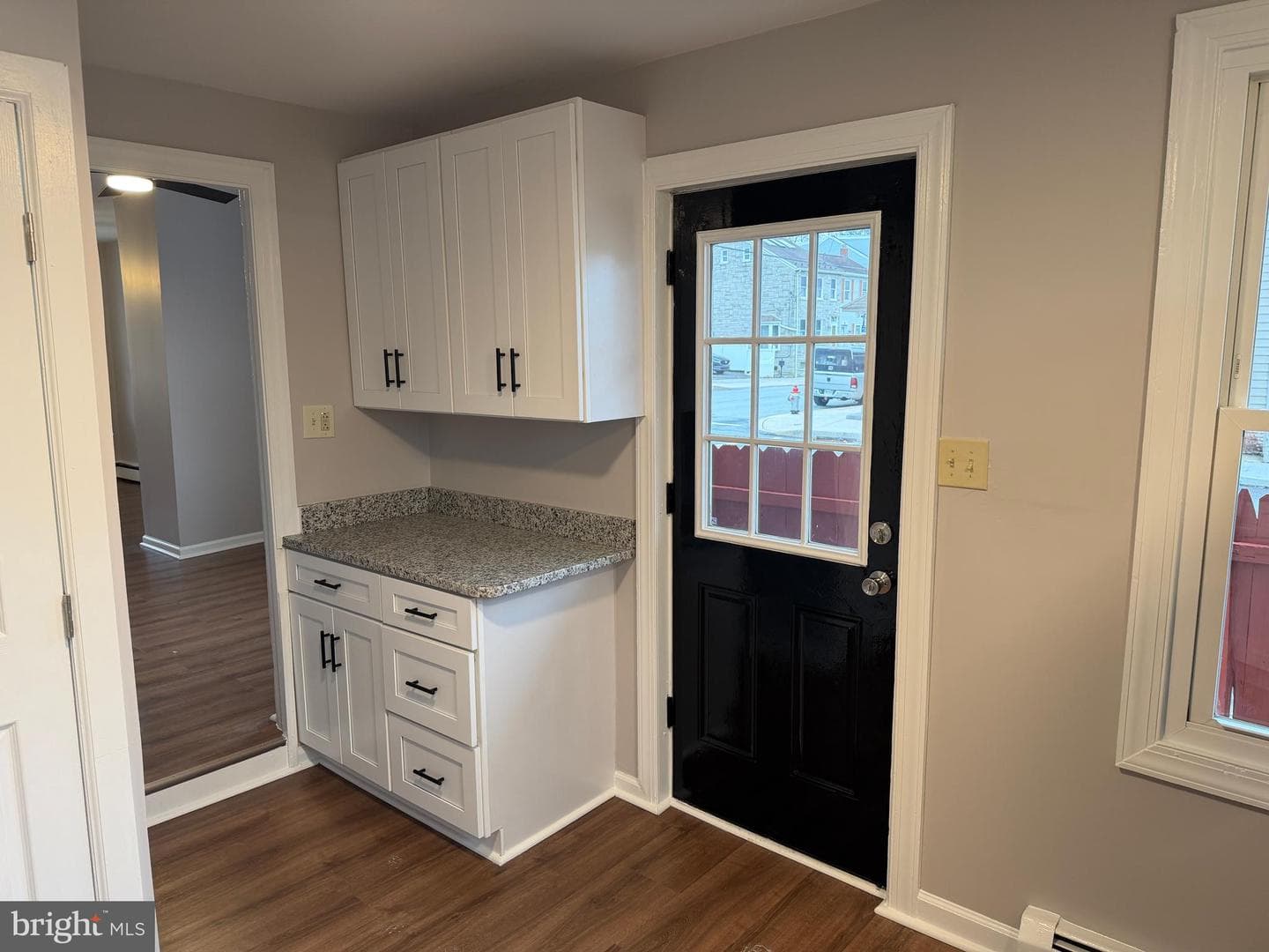 601 Manor Street photo 13