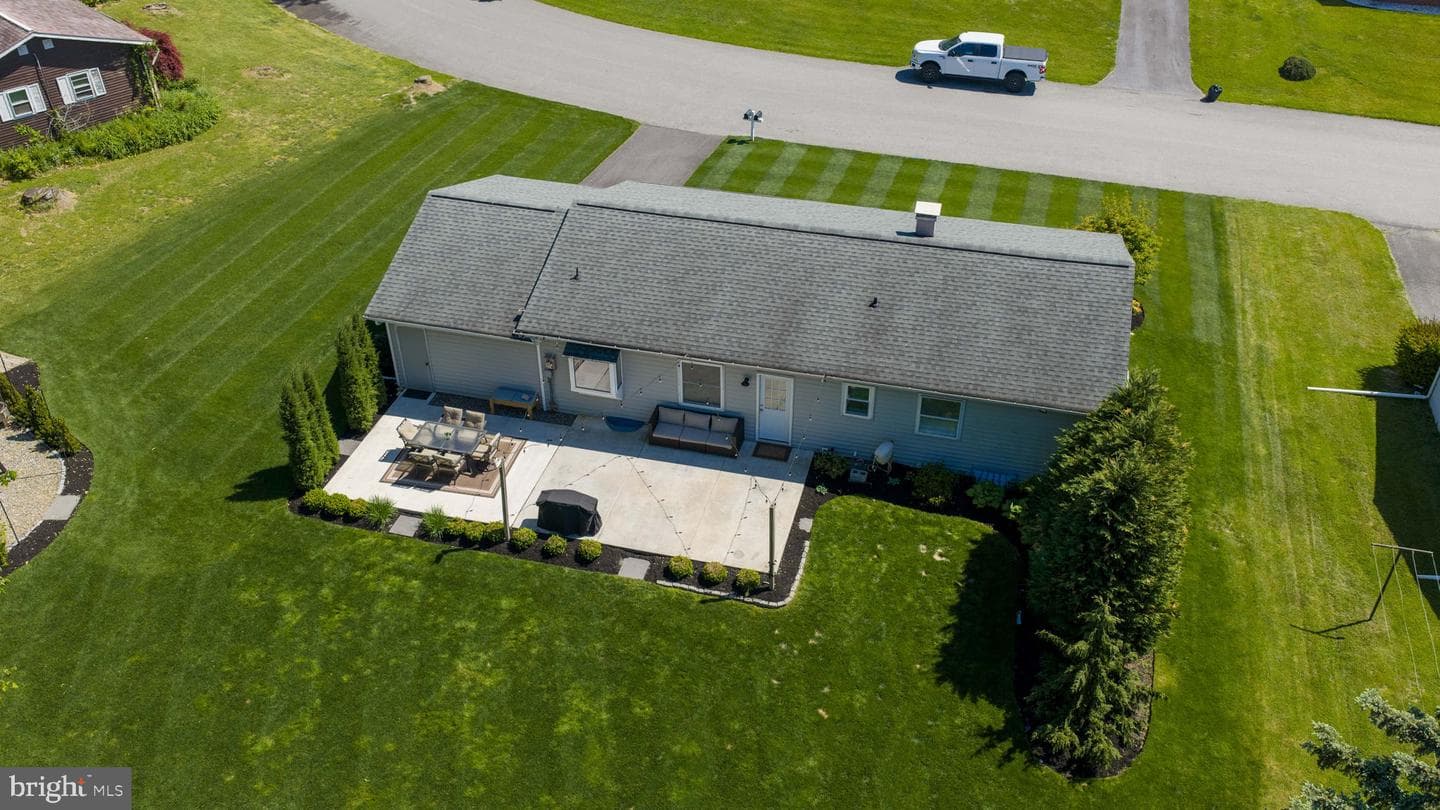 48 Vista Drive photo 13