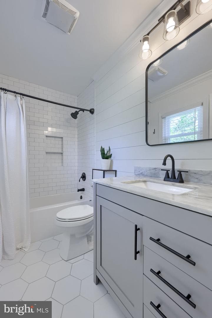 48 Vista Drive photo 34