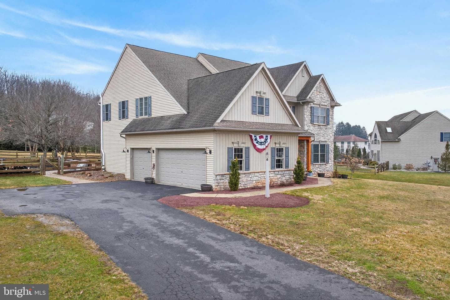104 Royal Horse Way photo 2