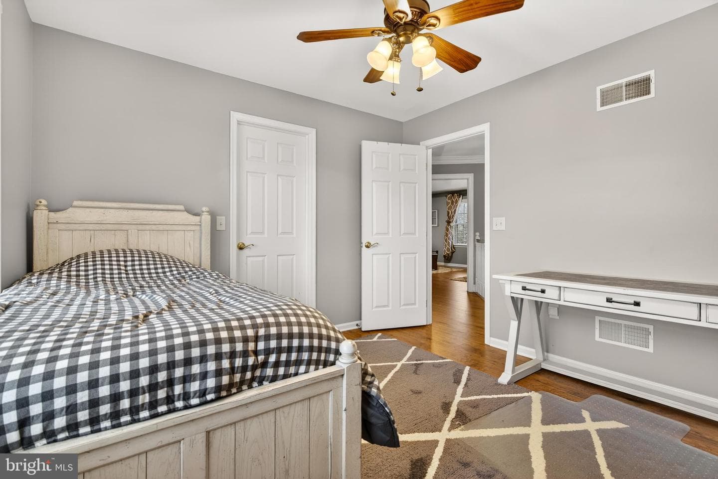 104 Royal Horse Way photo 35