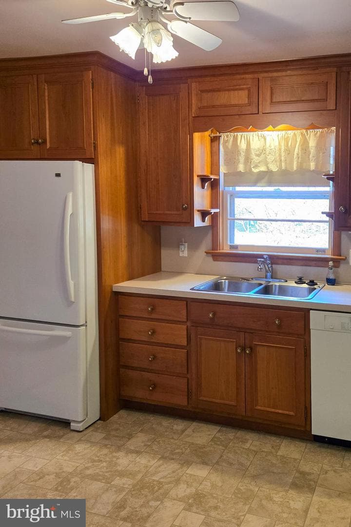 83 Highland Drive photo 8