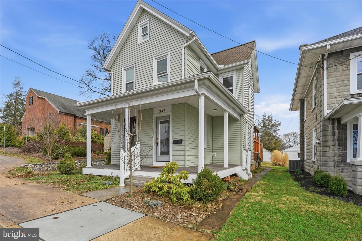 345 N Hanover Street photo 2