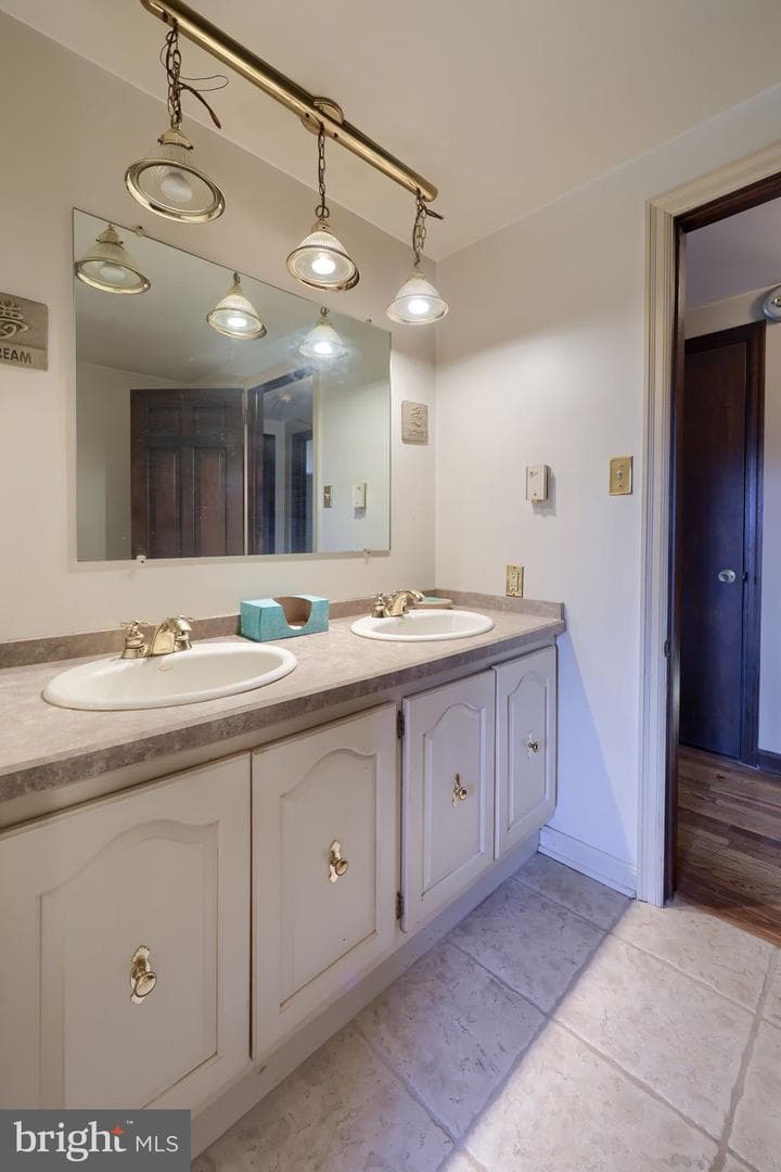 8 Elk Circle photo 40
