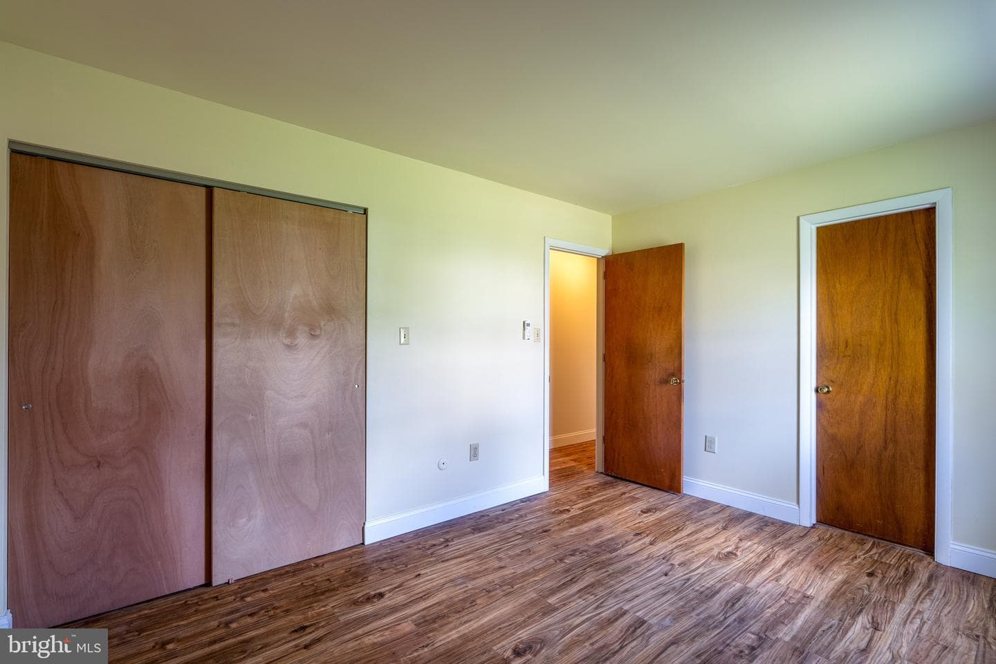 533 Martin Avenue photo 20