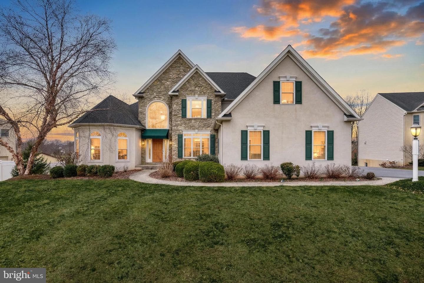 395 Ecker Drive