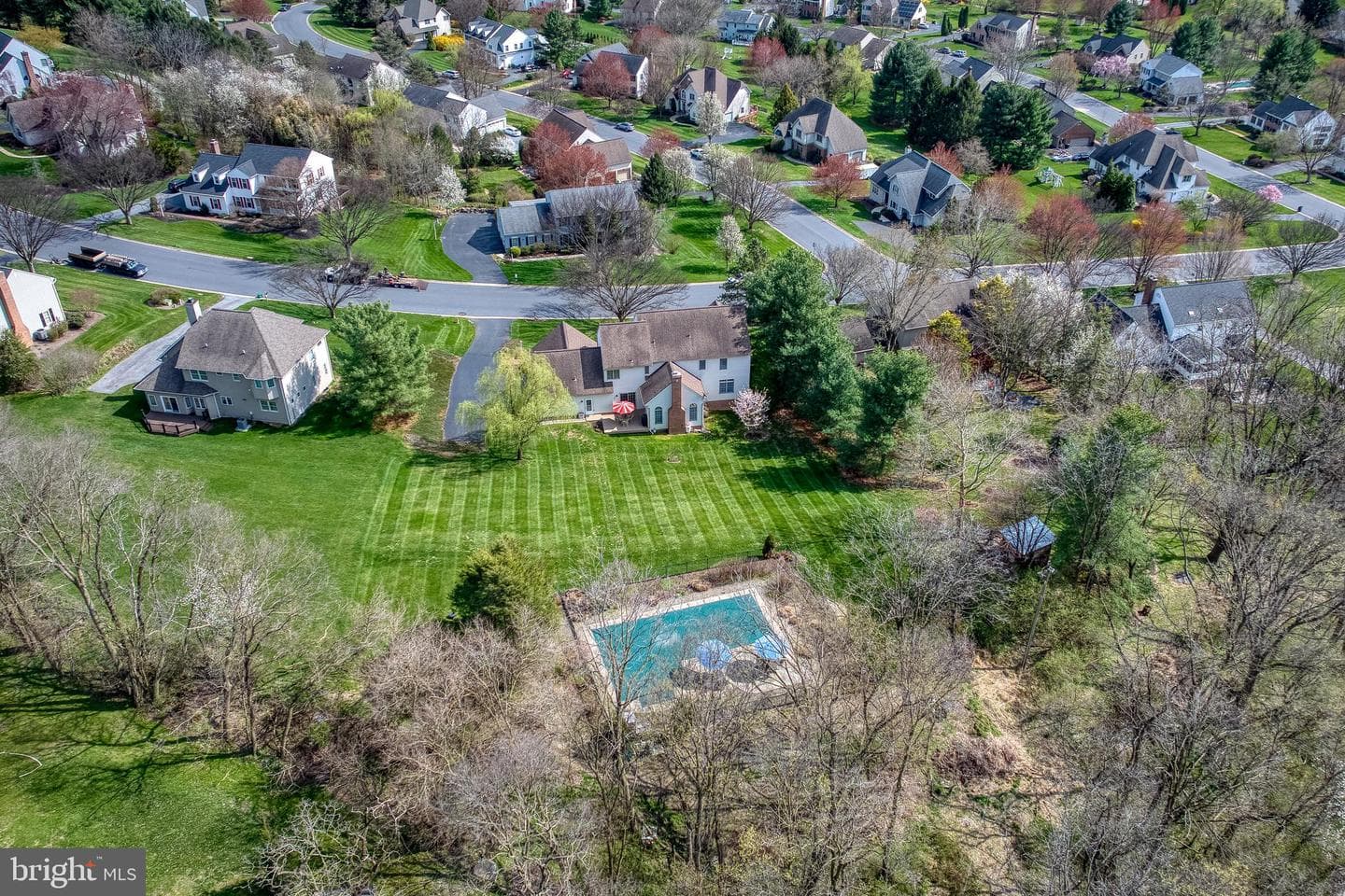 820 Paddington Drive photo 84