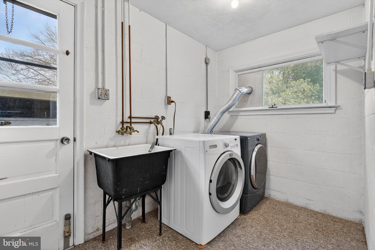 325 Murry Hill Drive photo 34