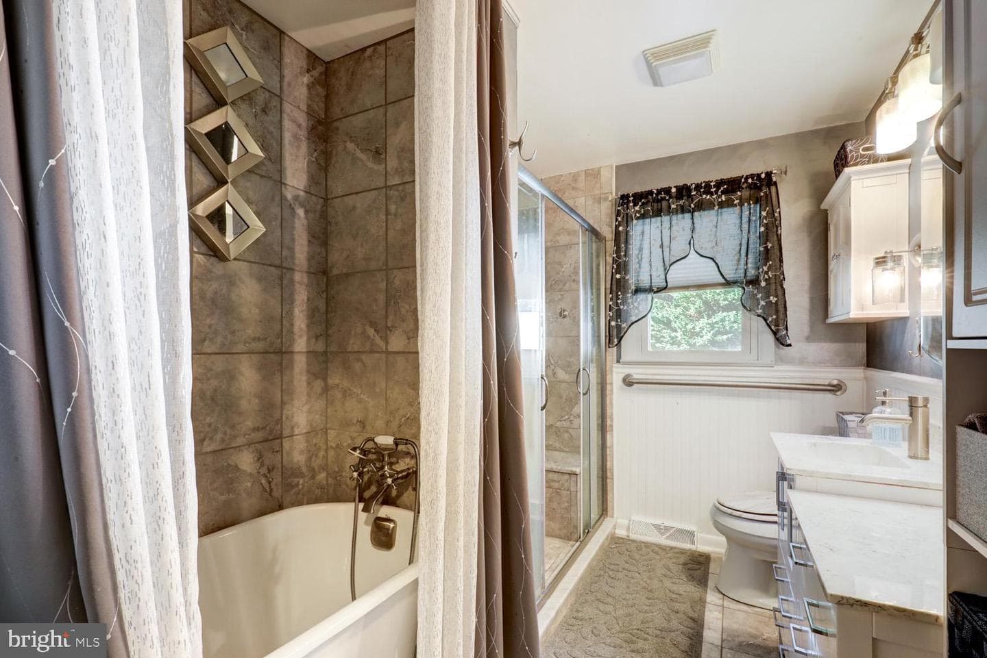 912 Perry Road photo 23