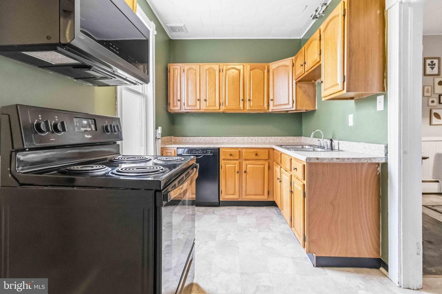 130 Church Avenue photo 15