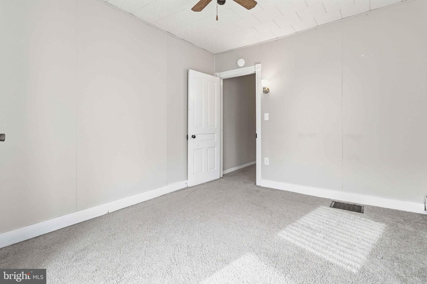 130 Church Avenue photo 24