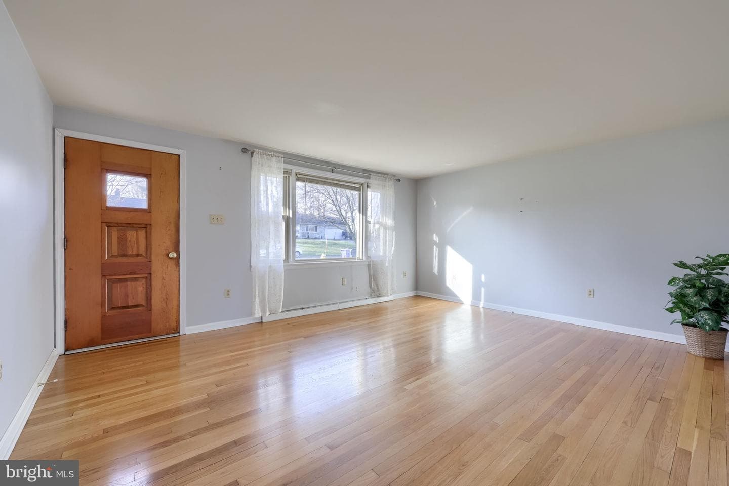 299 Rolling Terrace photo 13