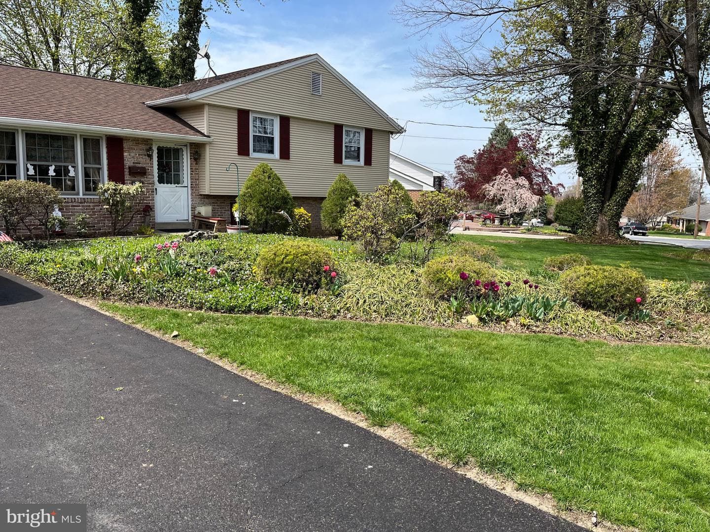 229 Pleasant View Drive photo 35