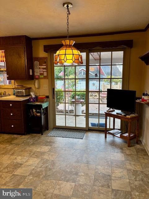 229 Pleasant View Drive photo 9