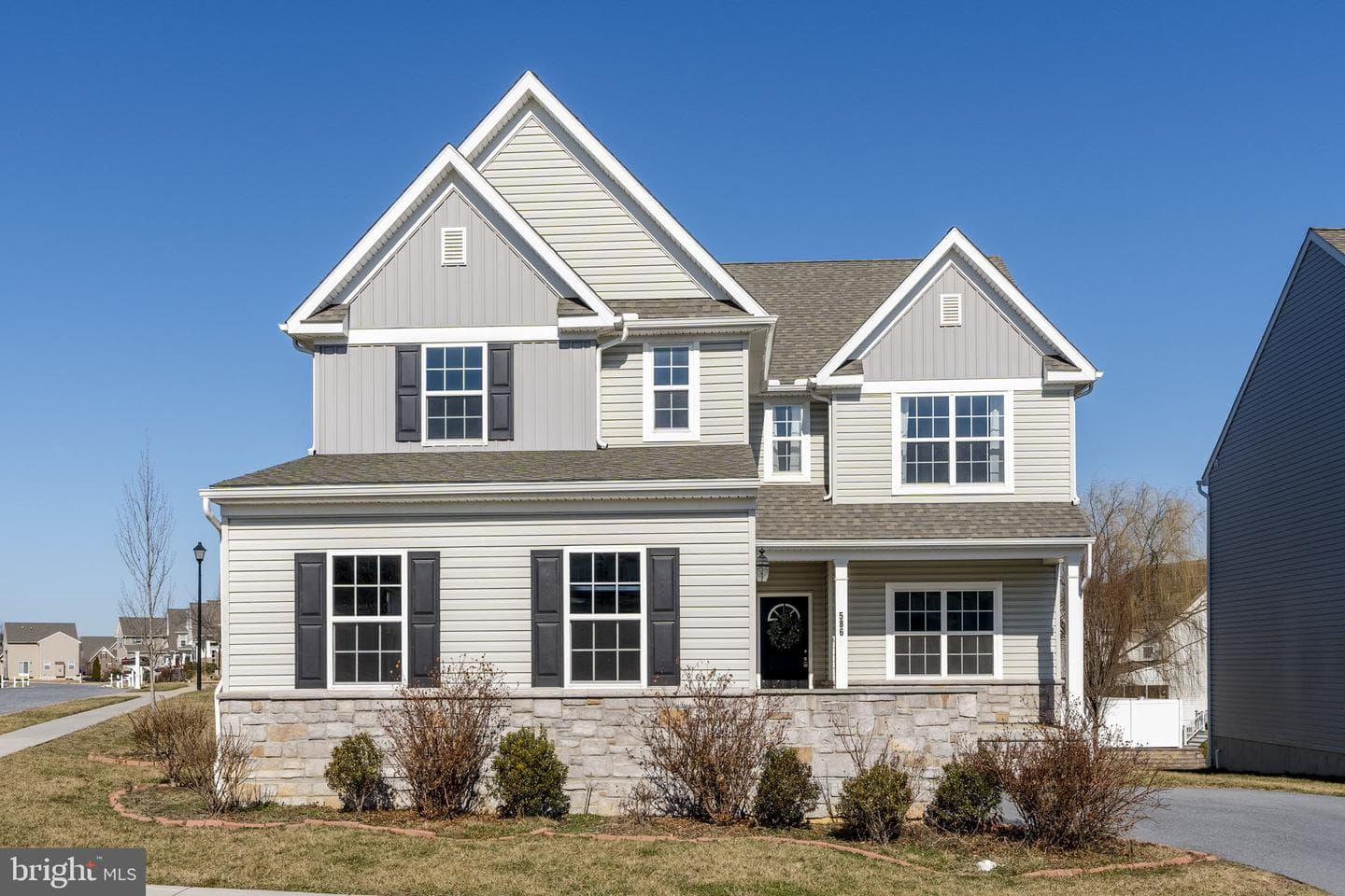 586 Stockdale Drive