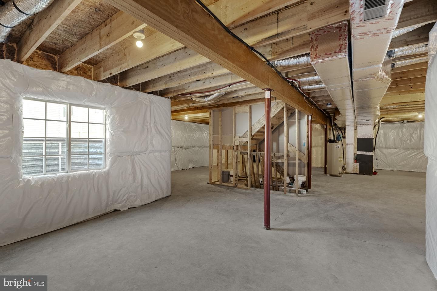 586 Stockdale Drive photo 45