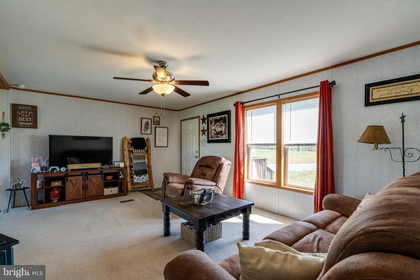 315 Sproul Road photo 13