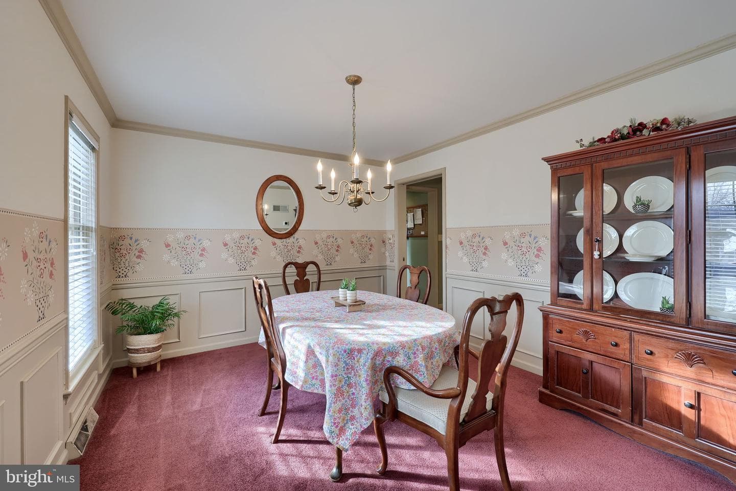 131 Milton Circle photo 13