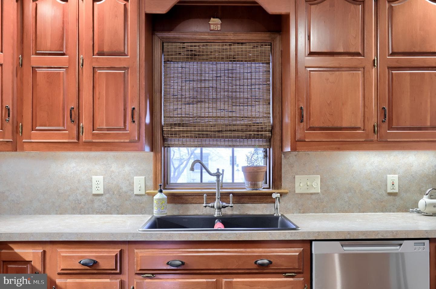 131 Milton Circle photo 20