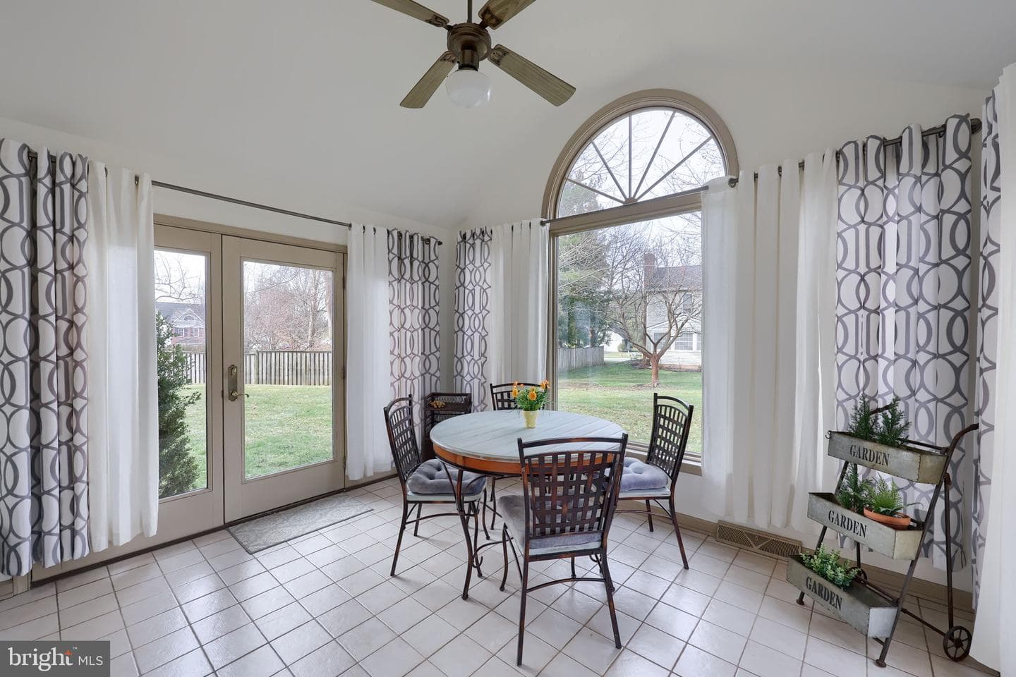 131 Milton Circle photo 28