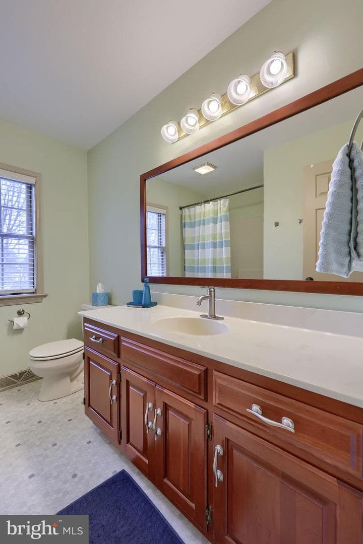 131 Milton Circle photo 47