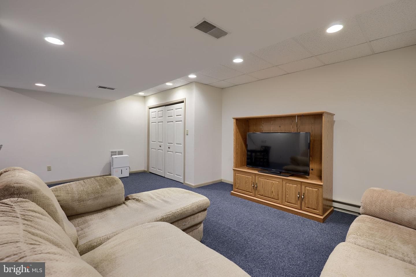 131 Milton Circle photo 49