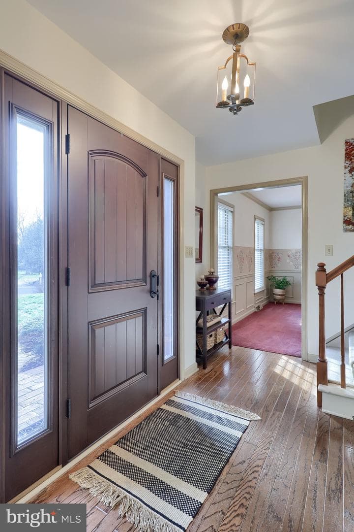 131 Milton Circle photo 7