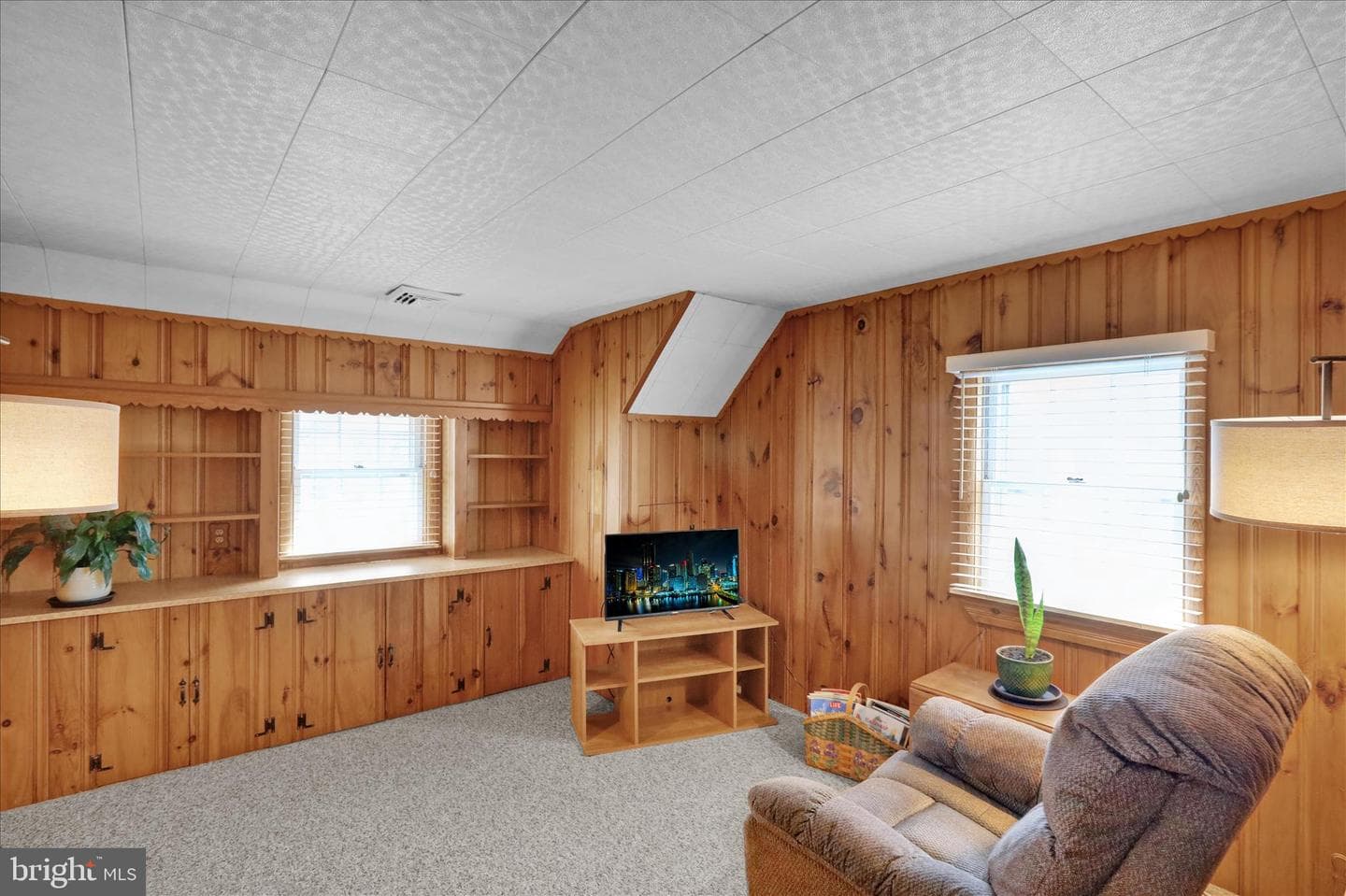 1025 Helen Avenue photo 24