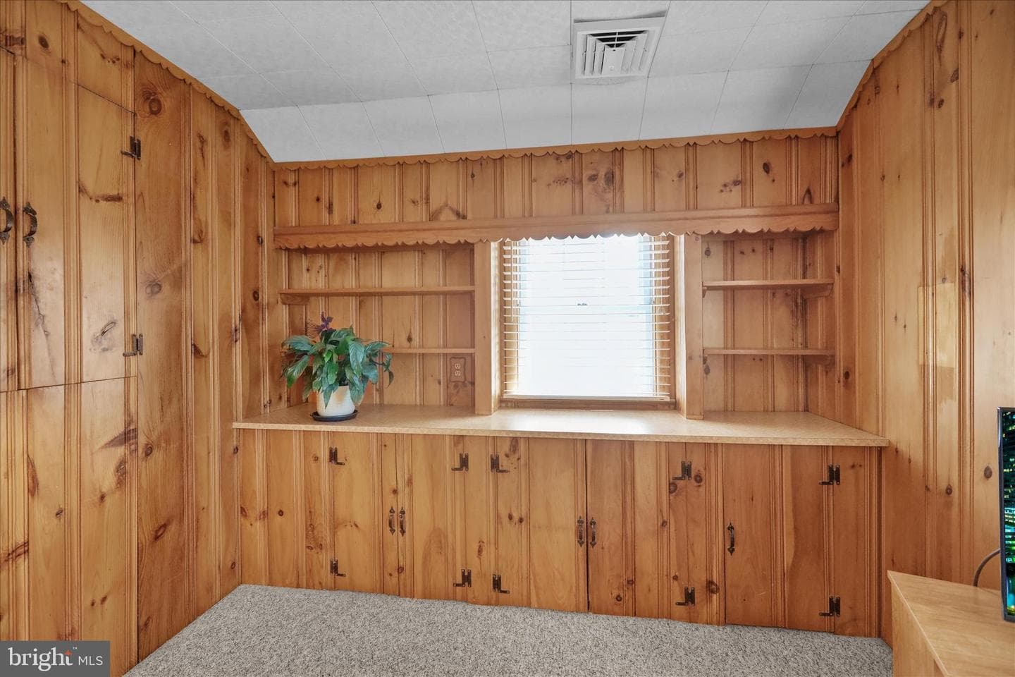 1025 Helen Avenue photo 25