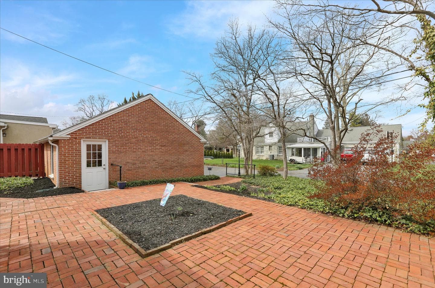 1025 Helen Avenue photo 29