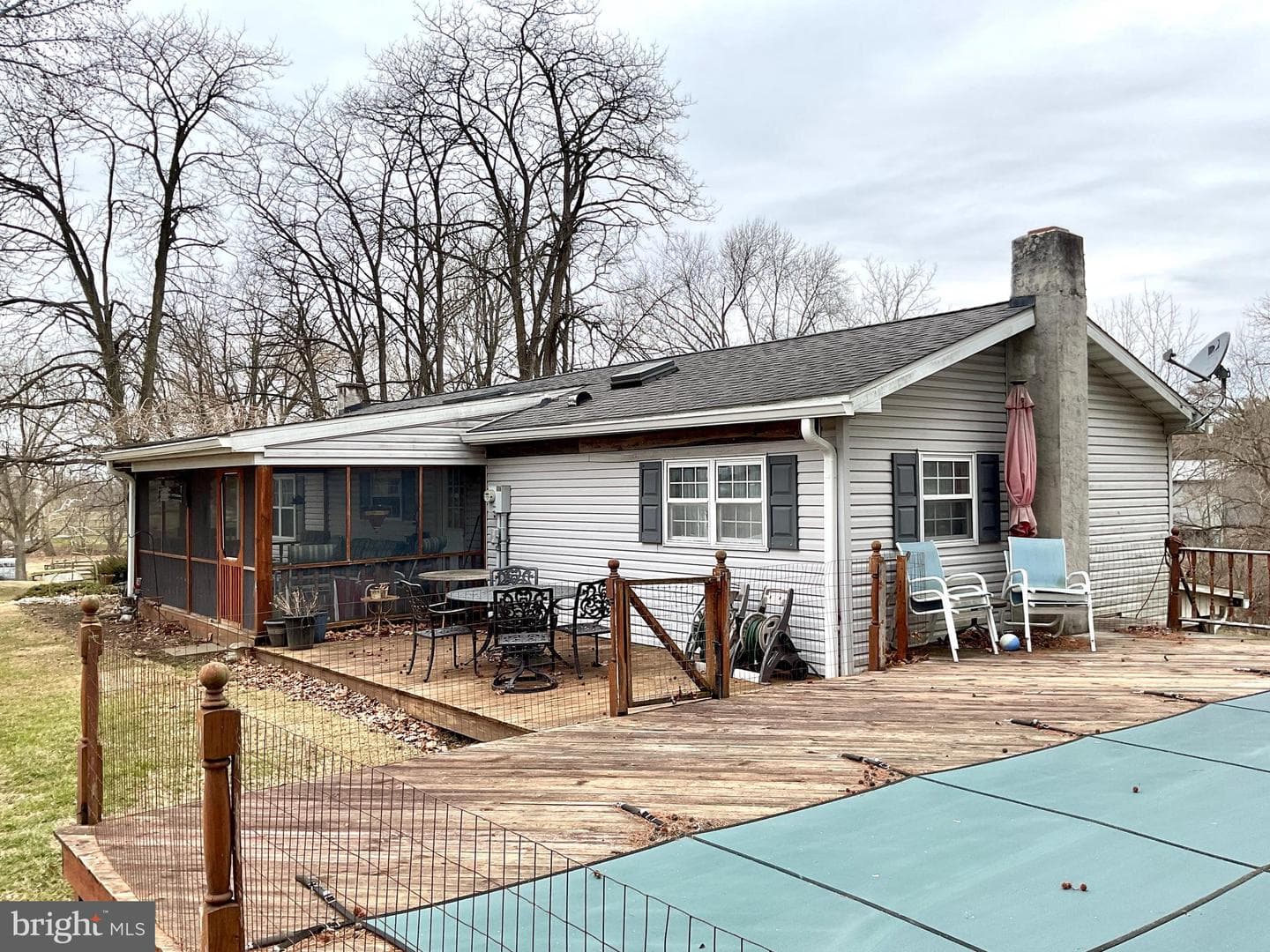 77 Paradise Lane photo 12