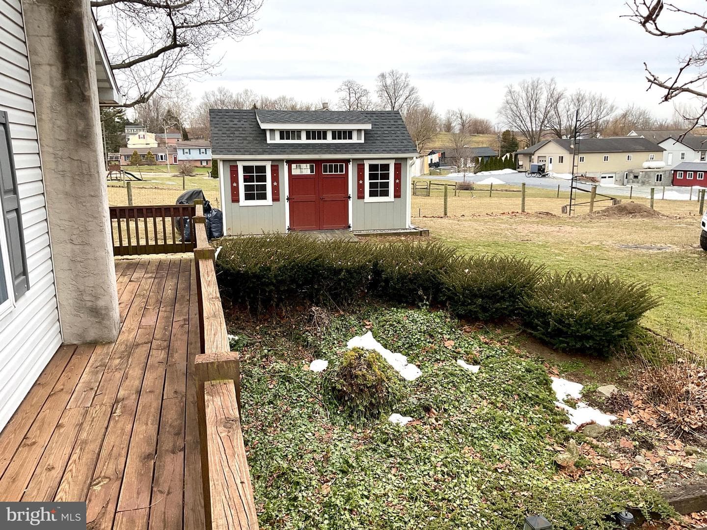 77 Paradise Lane photo 24