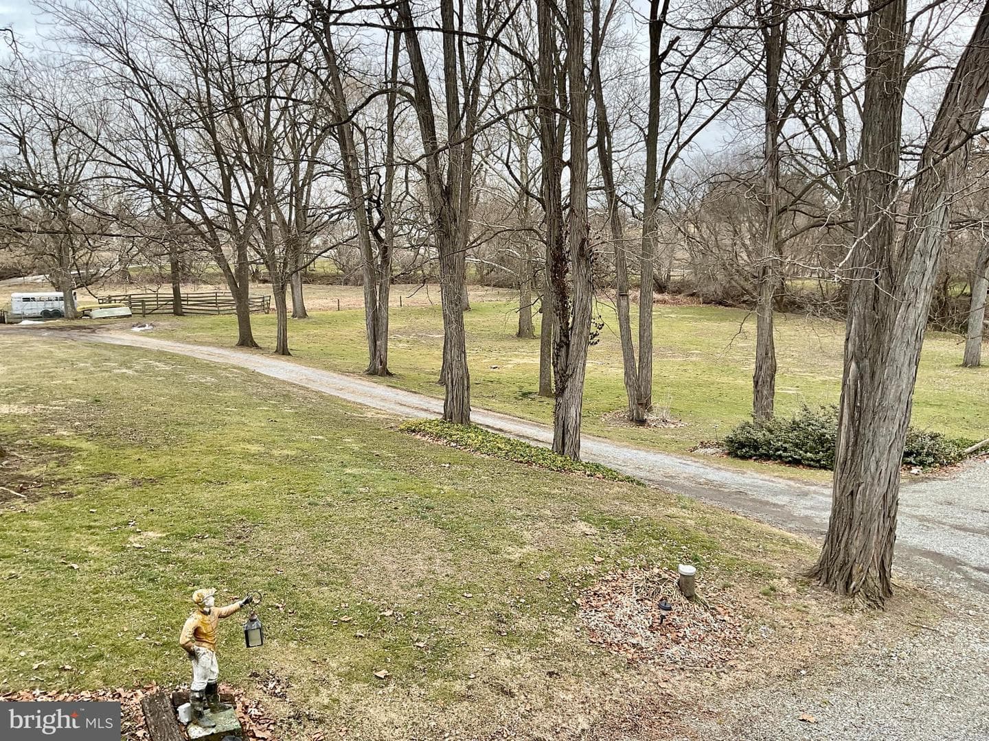 77 Paradise Lane photo 26