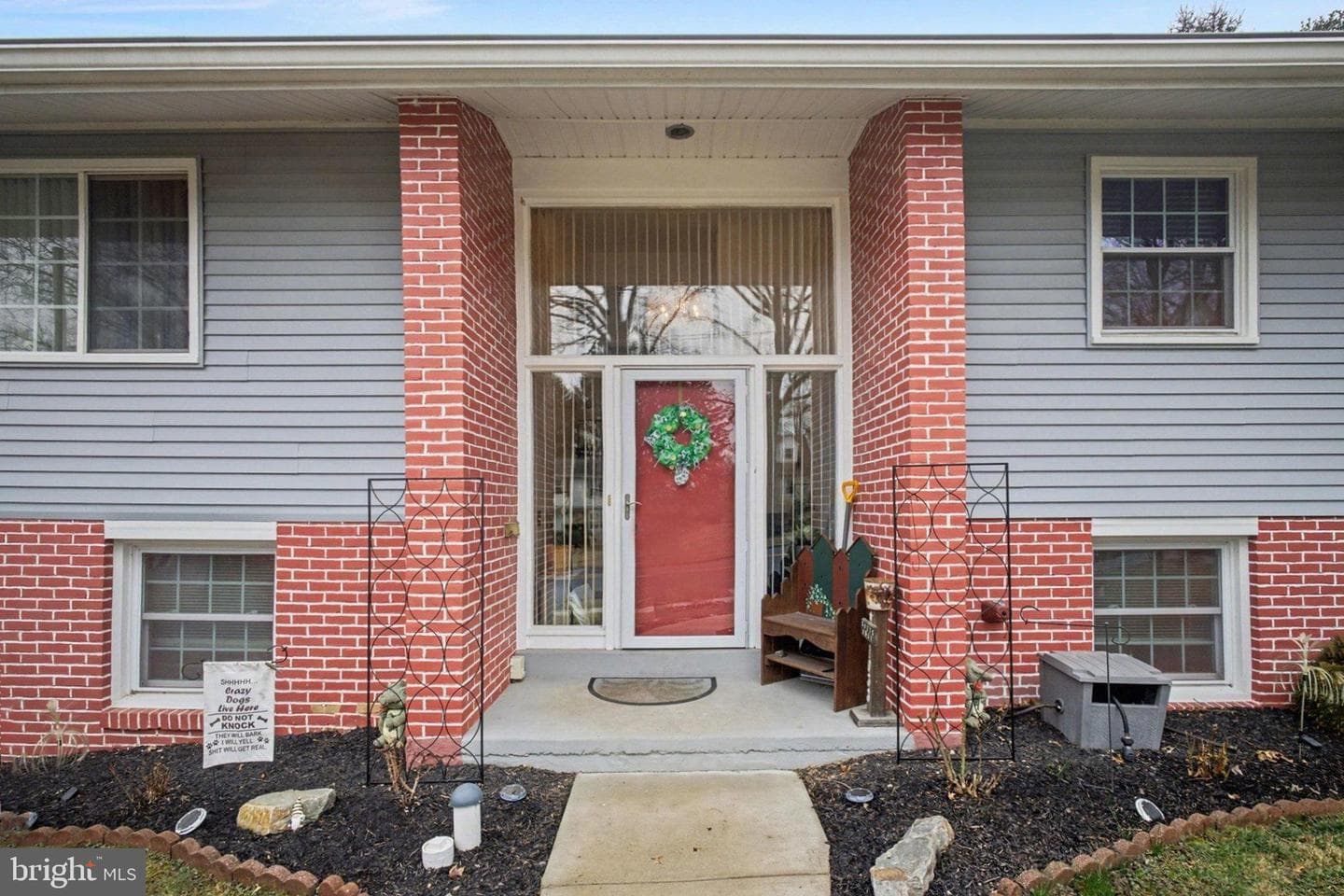 1033 S Mount Joy Street photo 4