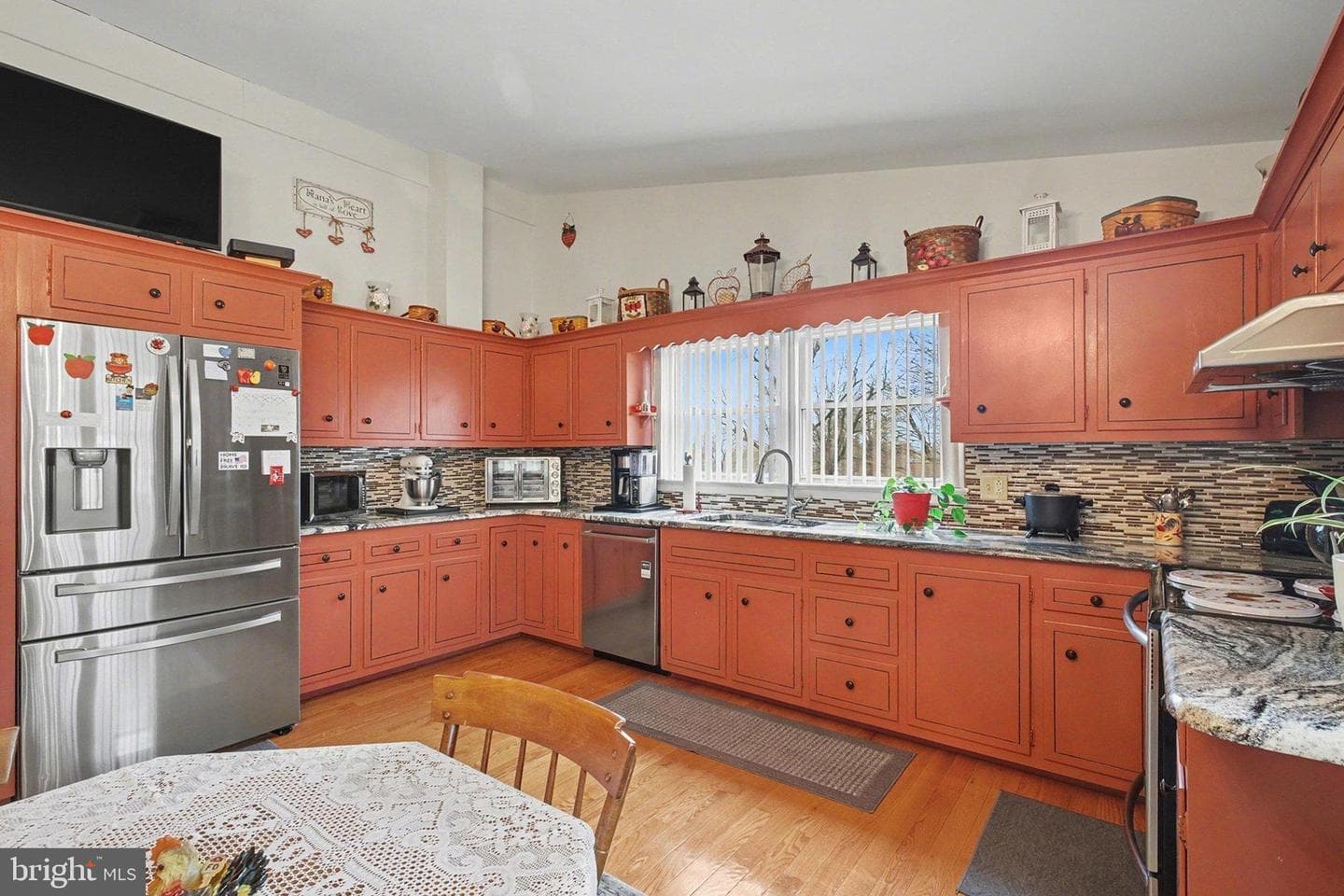 1033 S Mount Joy Street photo 9