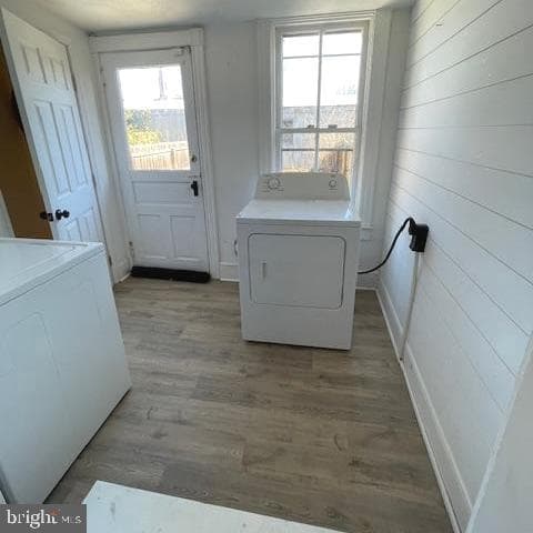 239 Elm Street photo 15