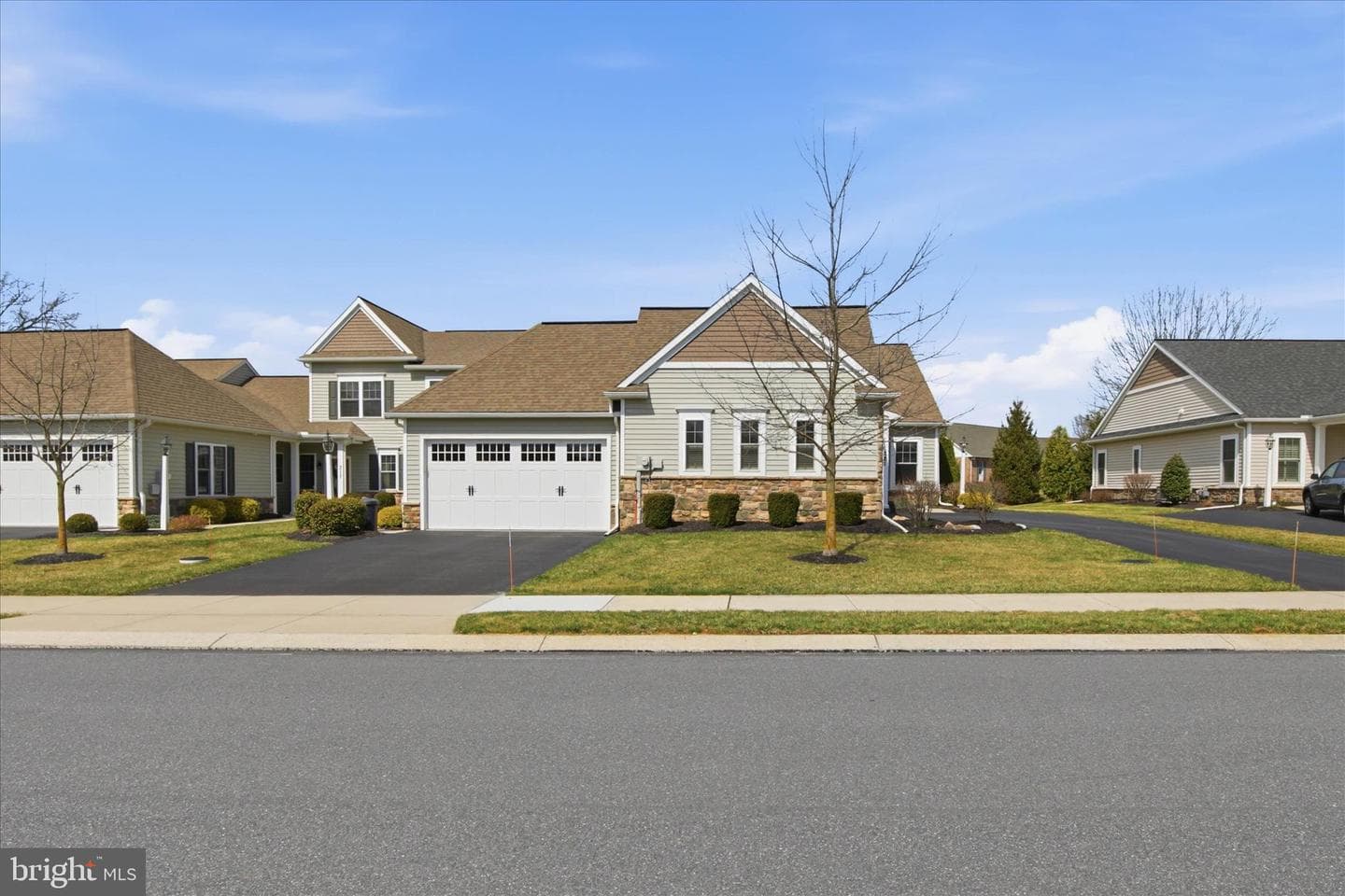 321 Pin Oak Drive photo 6