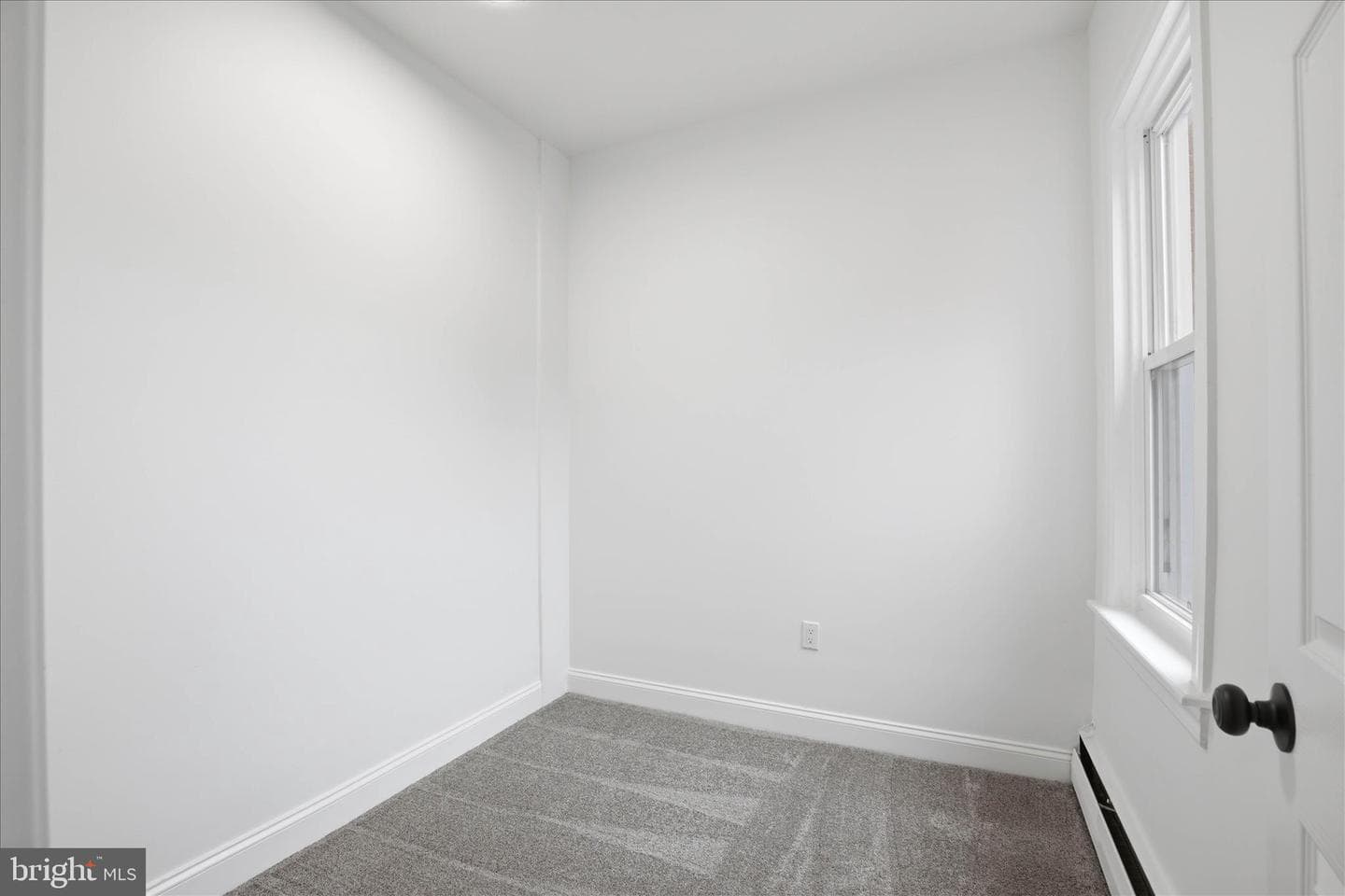 327 Hazel Street photo 20