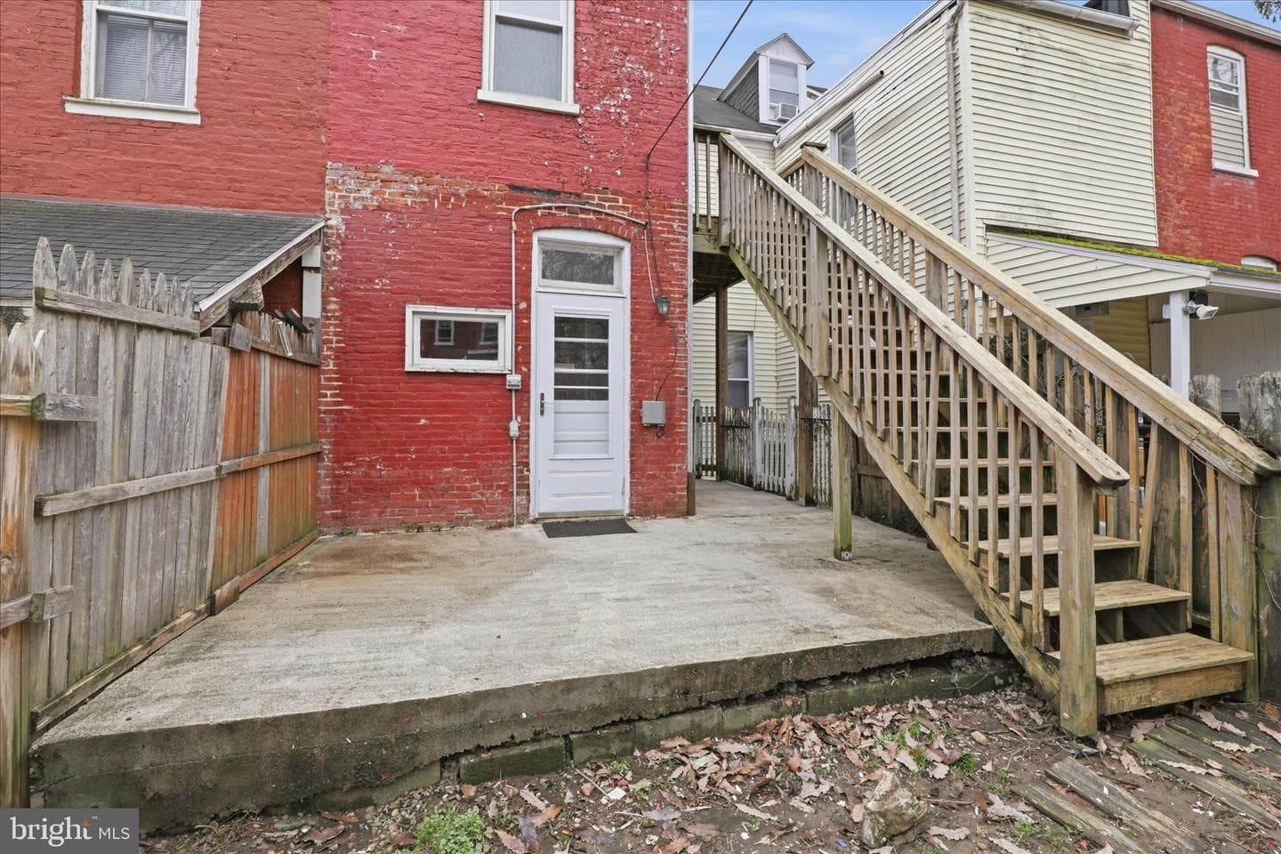 327 Hazel Street photo 35