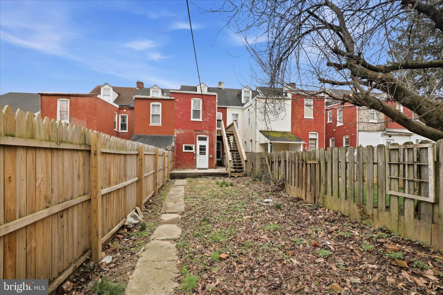 327 Hazel Street photo 36