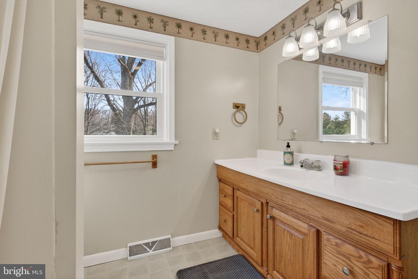 70 Waverly Avenue photo 26