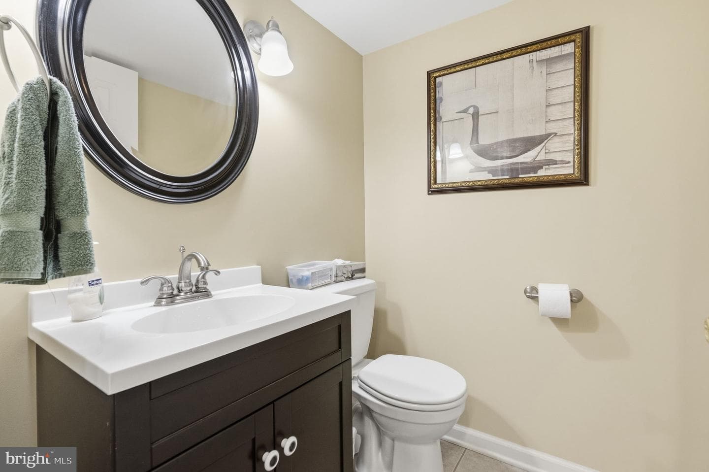 94 Green Lane photo 48