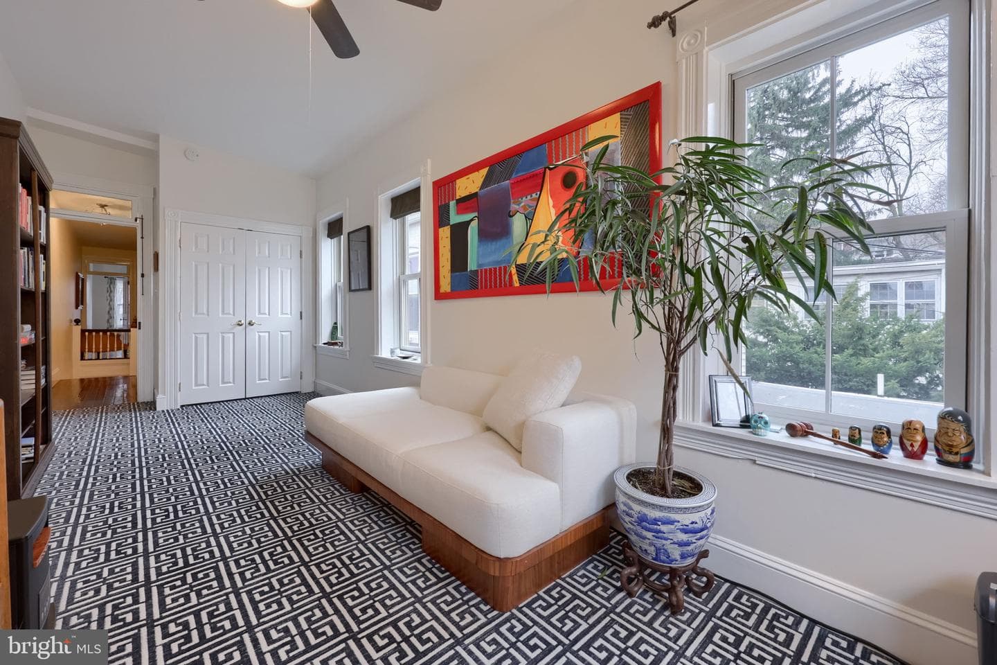 353 E Orange photo 22