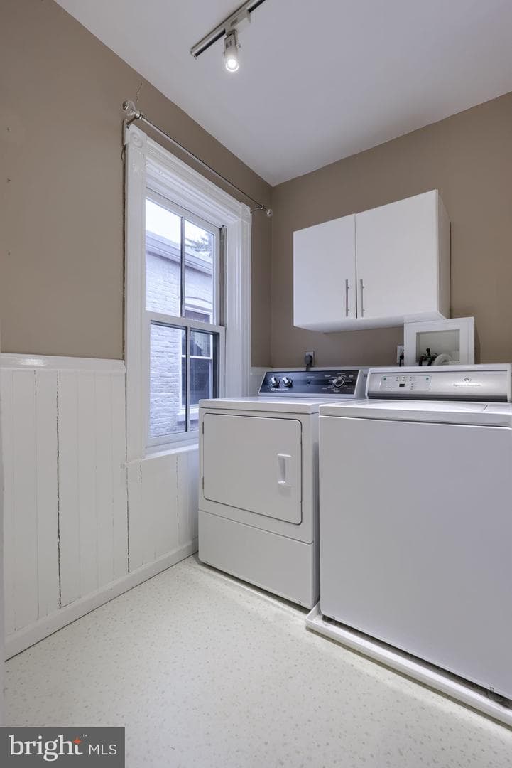 353 E Orange photo 23