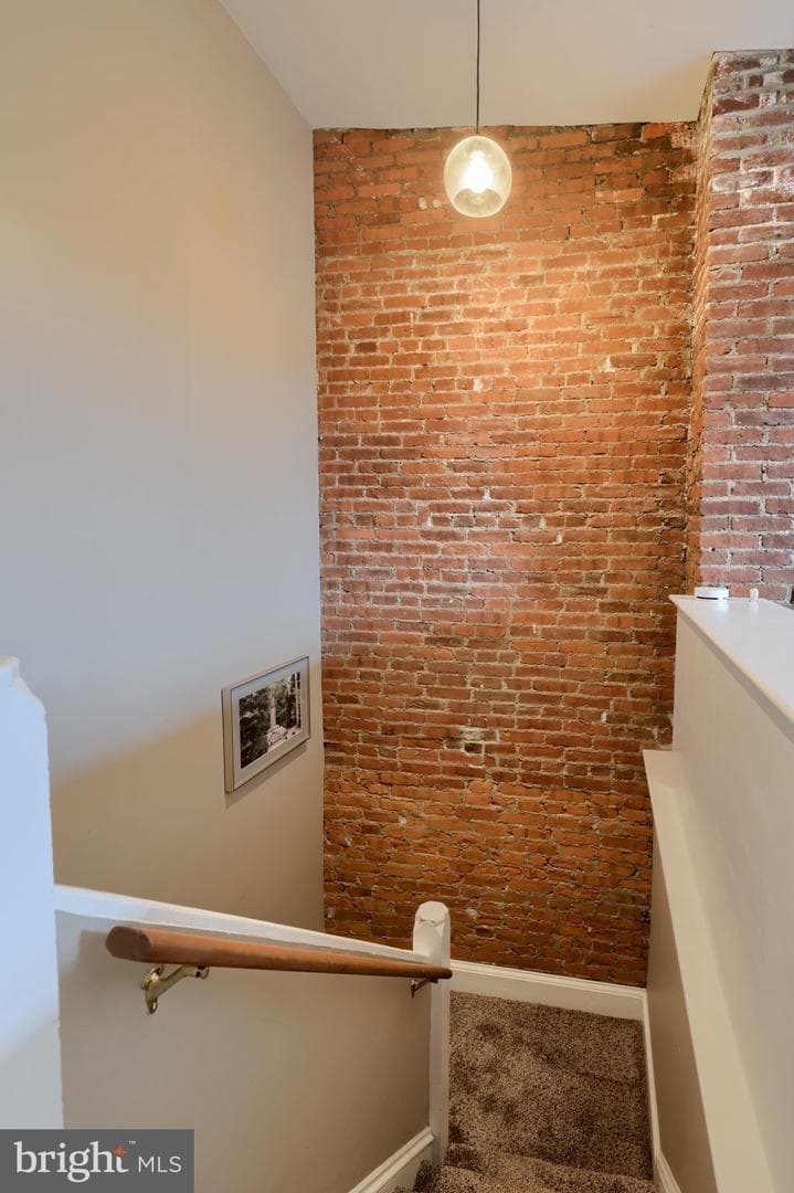 353 E Orange photo 32