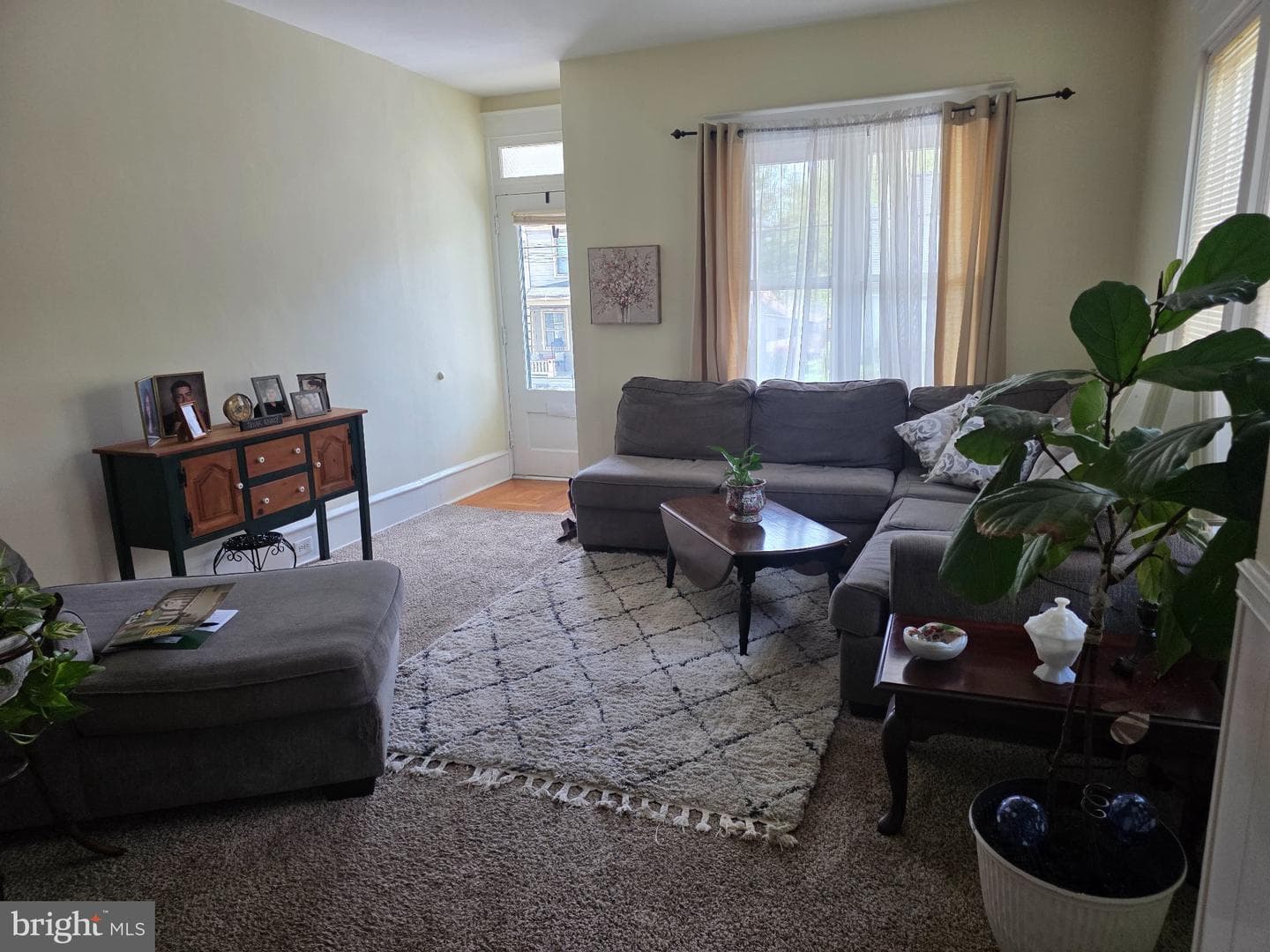 55 S Hazel photo 10