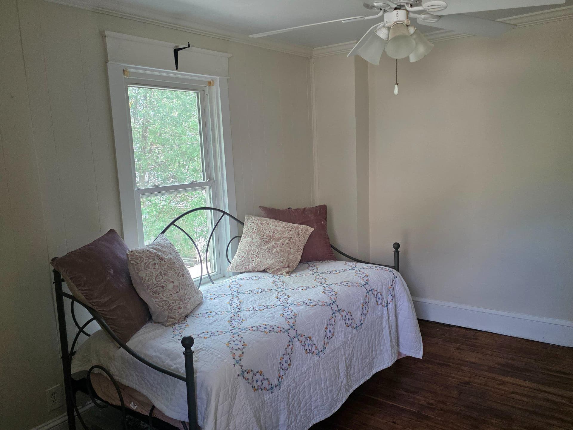 55 S Hazel photo 27